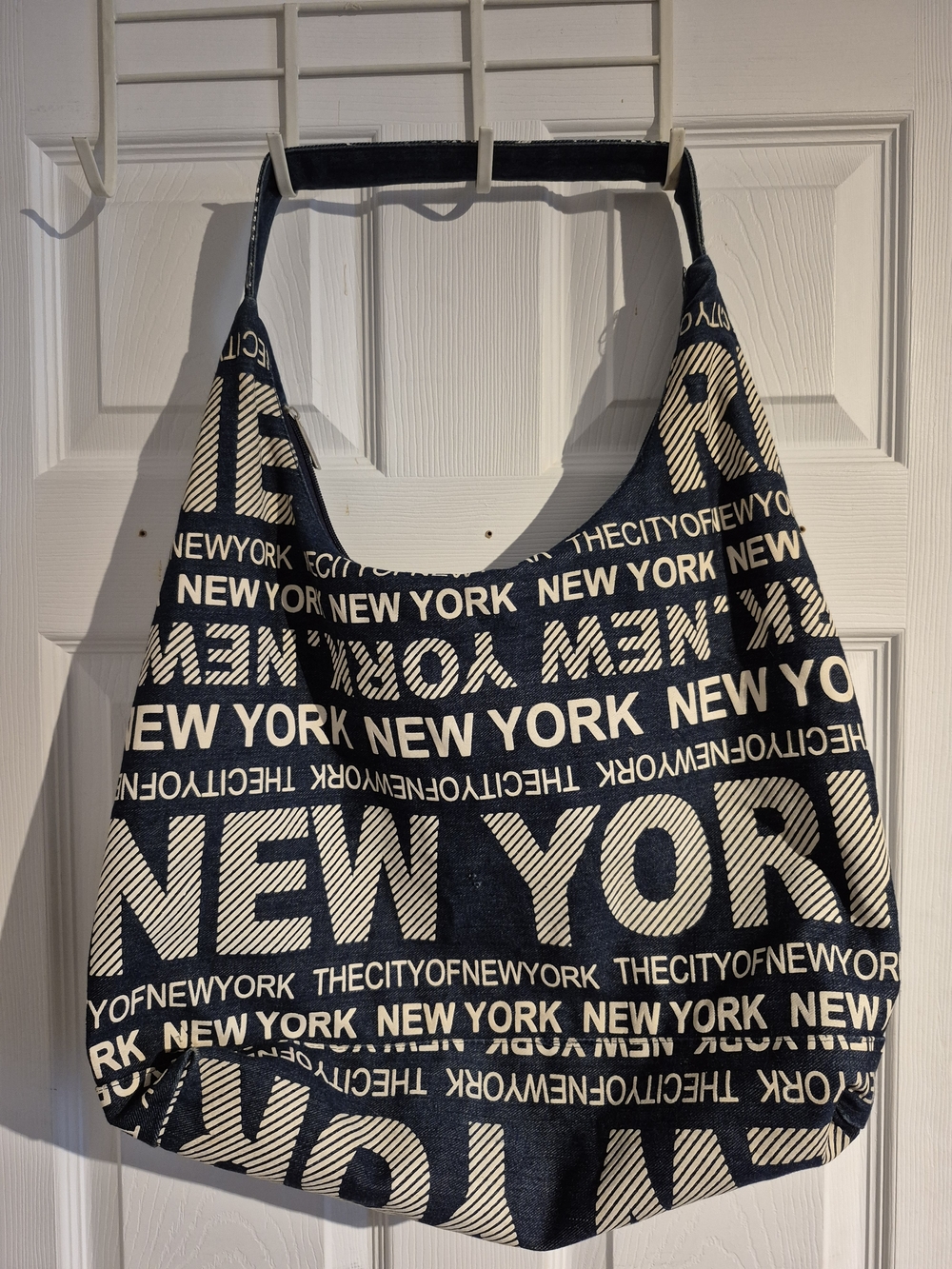Robin Ruth Navy and Cream "New York" Tote Bag